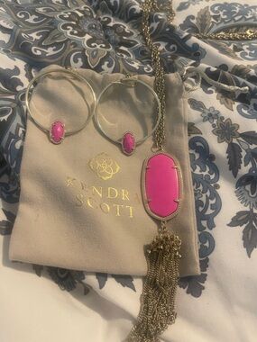 Kendra Scott Gold-Tone Necklace and Hoop Earrings with Hot Pink Stones